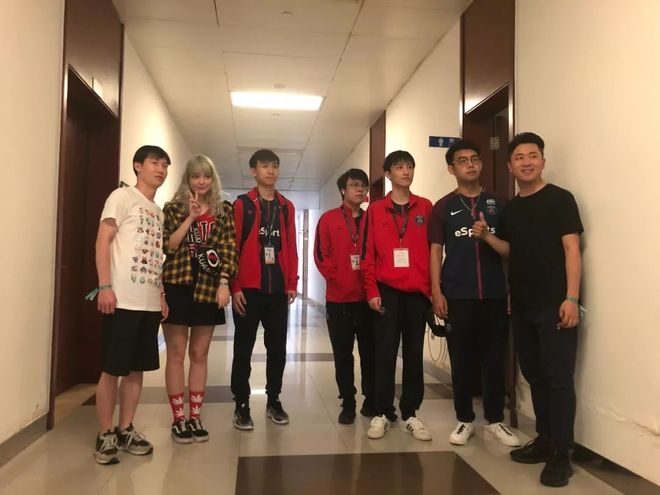 DOTA2比分：中国DOTA2职业杯，Aster 1：2 不敌LBZS为IG平反？